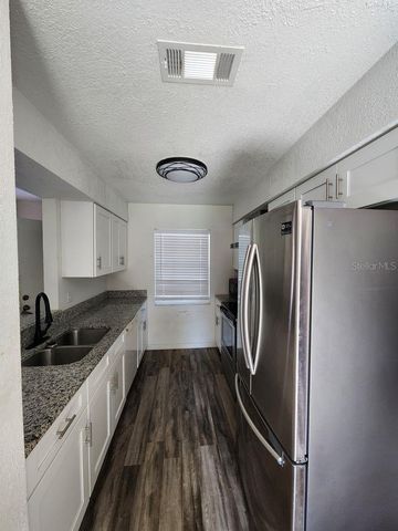 221 LOCH LOW DRIVE, Sanford, FL 32773