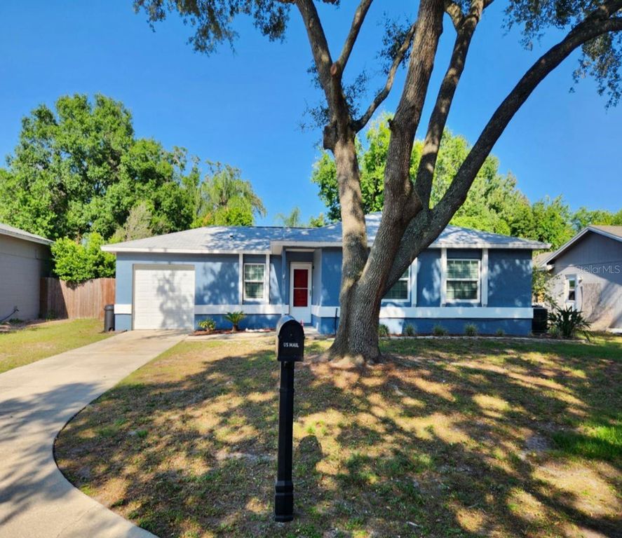 221 LOCH LOW DRIVE, Sanford, FL 32773