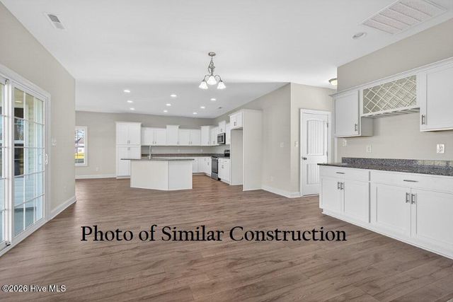 2007 Sharpnose Street, New Bern, NC 28562