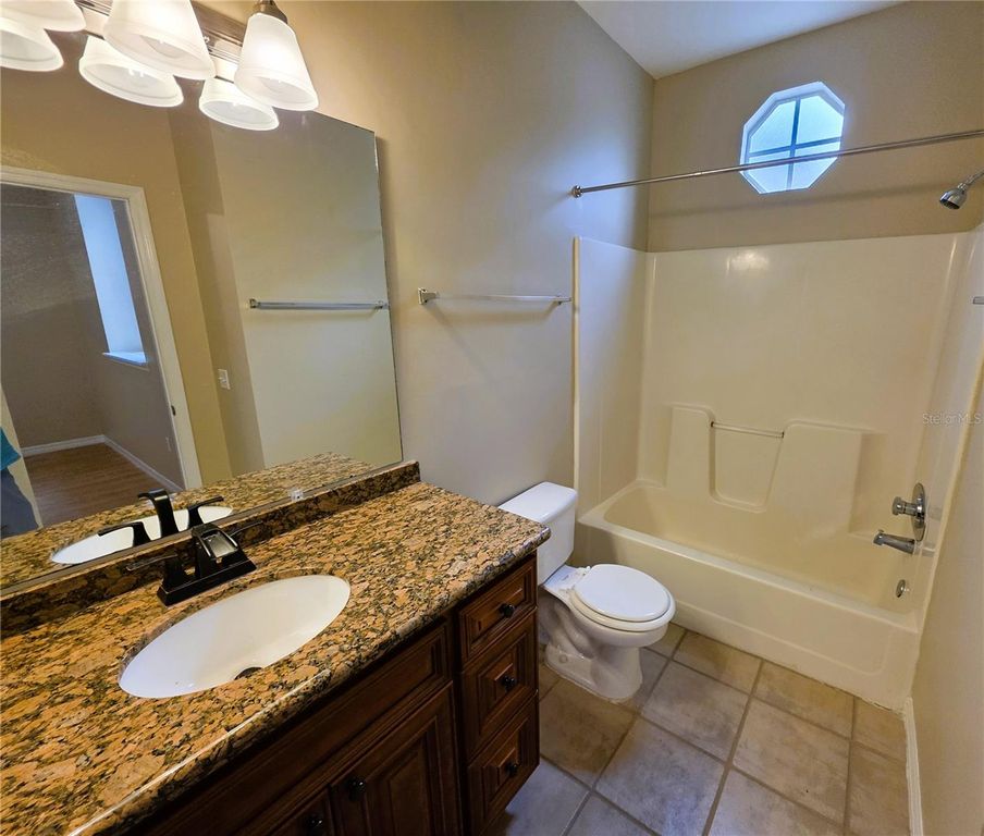 Image 15 of property listing at 4700 SW ARCHER ROAD 131, Gainesville, FL 32608