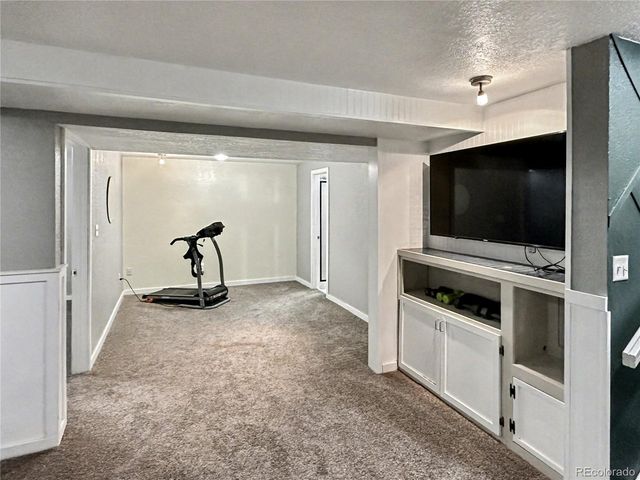 804 Nicole Rd, Sterling, CO 80751