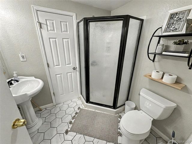 804 Nicole Rd, Sterling, CO 80751