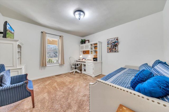 55 Murray CT, Roanoke, VA 24019