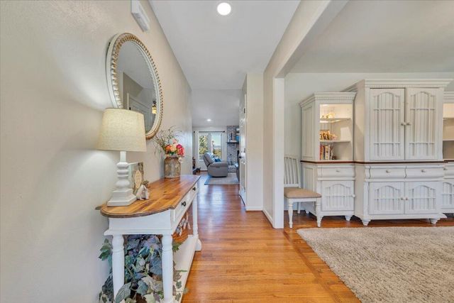 55 Murray CT, Roanoke, VA 24019