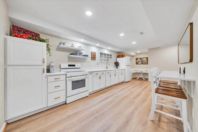 55 Murray CT, Roanoke, VA 24019