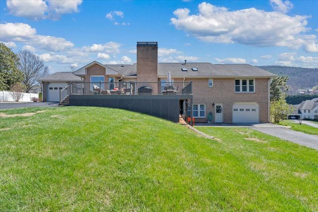 55 Murray CT, Roanoke, VA 24019