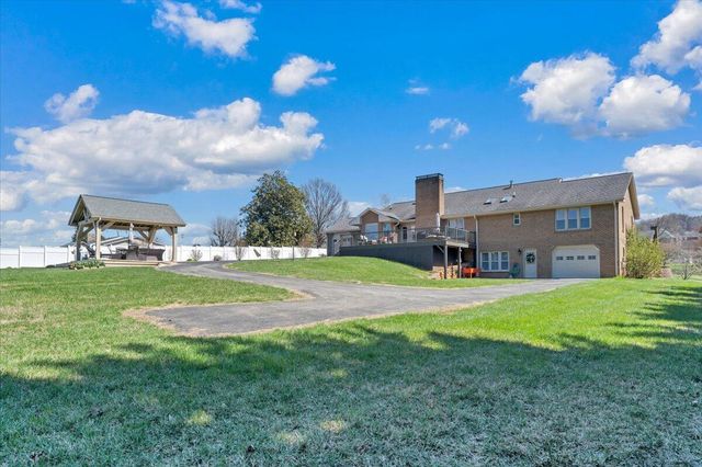 55 Murray CT, Roanoke, VA 24019