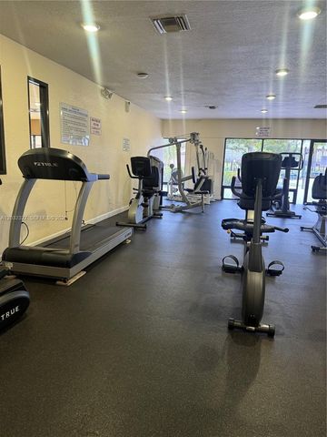 9241 Sunrise Lakes Boulevard 109, Sunrise, FL 33322