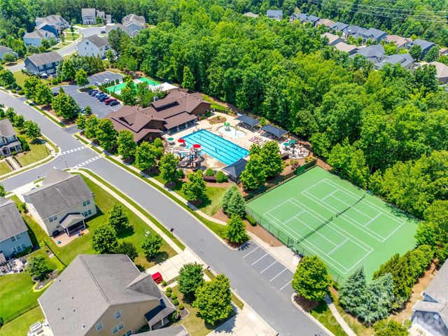 5093 Gladiola Way, Tega Cay, SC 29708