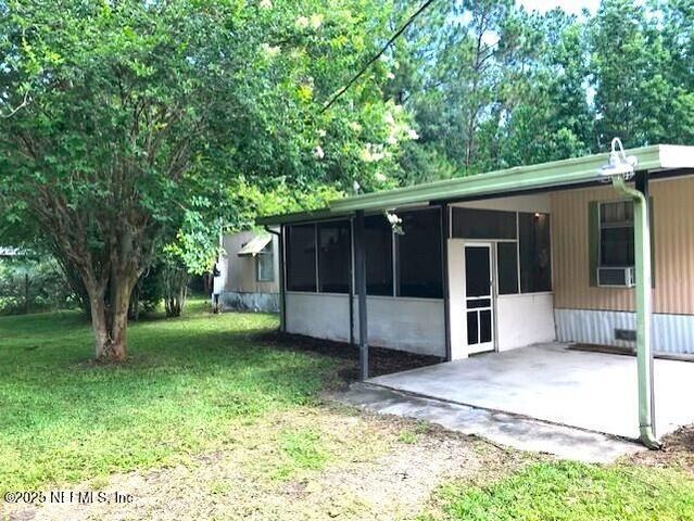 208 TARPON Boulevard, Palatka, FL 32177