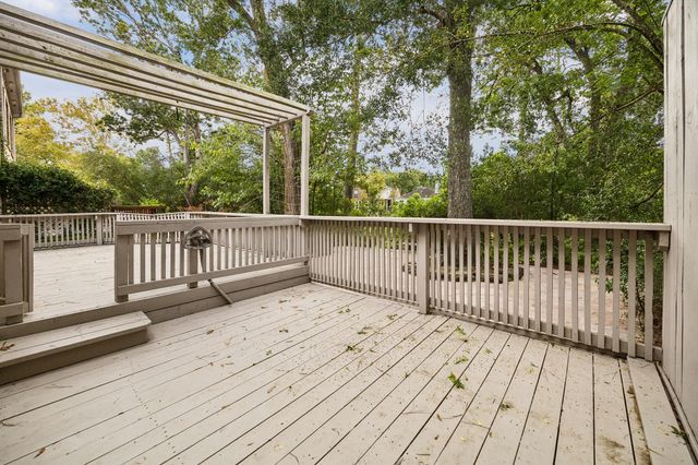 9517 Bayou Brook Street, Houston, TX 77063
