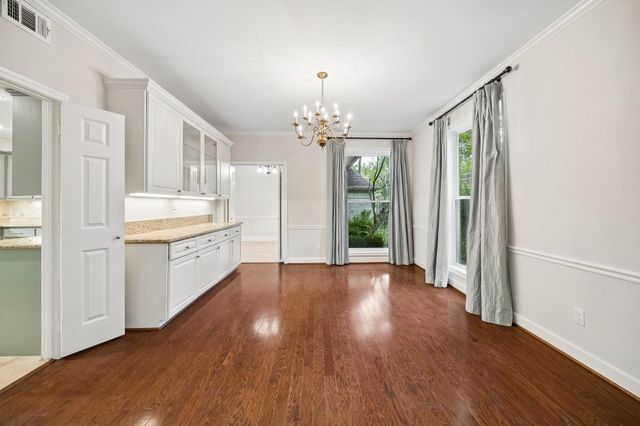 9517 Bayou Brook Street, Houston, TX 77063
