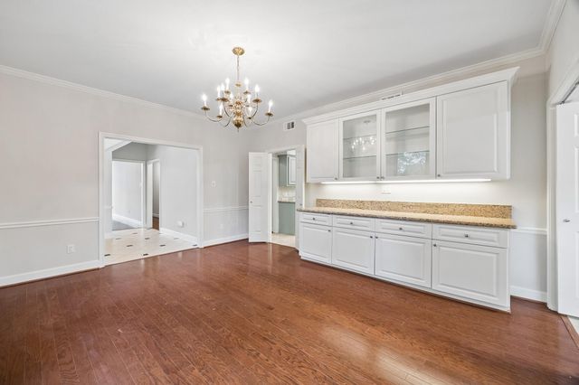 9517 Bayou Brook Street, Houston, TX 77063
