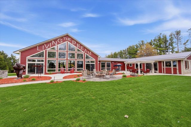 890 County Highway H, Kewaskum, WI 53040
