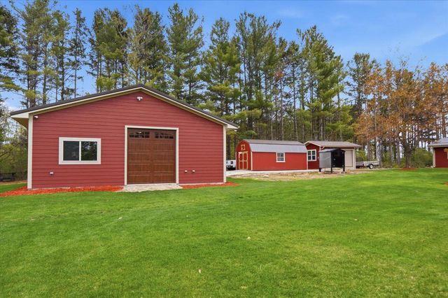 890 County Highway H, Kewaskum, WI 53040