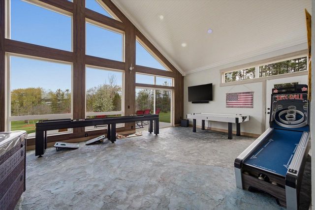890 County Highway H, Kewaskum, WI 53040