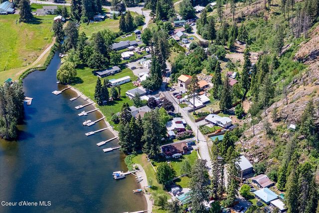 20653 N Altamont RD, Rathdrum, ID 83858