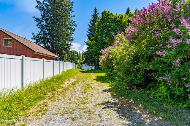 20653 N Altamont RD, Rathdrum, ID 83858