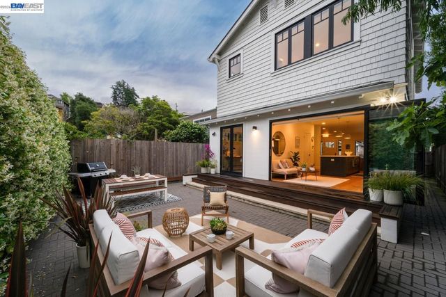 82 MONTELL STREET, Oakland, CA 94611