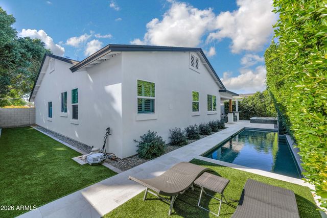 6720 E 3rd Street, Scottsdale, AZ 85251