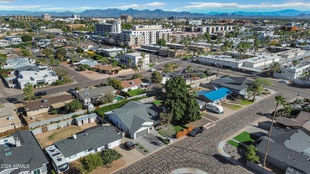 6720 E 3rd Street, Scottsdale, AZ 85251