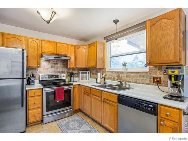 17774 E Arizona Place, Aurora, CO 80017