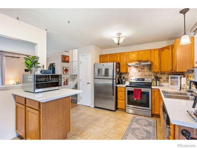 17774 E Arizona Place, Aurora, CO 80017