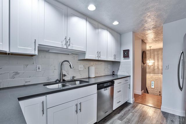 5880 Buckwheat Road, Milford, OH 45150