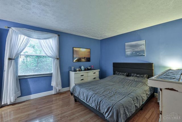 5880 Buckwheat Road, Milford, OH 45150