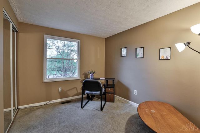 5880 Buckwheat Road, Milford, OH 45150