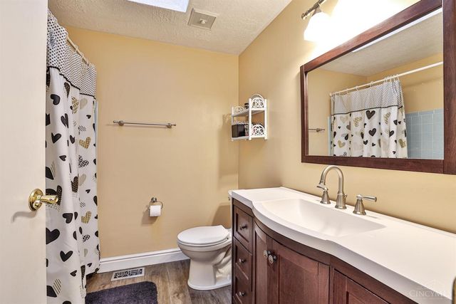 5880 Buckwheat Road, Milford, OH 45150