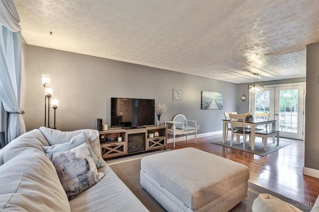 5880 Buckwheat Road, Milford, OH 45150