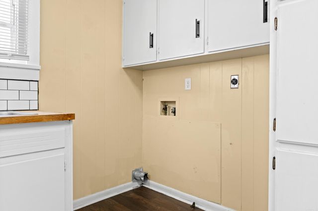 303 Ash Street, Conway, AR 72034