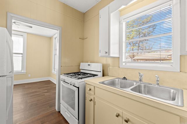 303 Ash Street, Conway, AR 72034