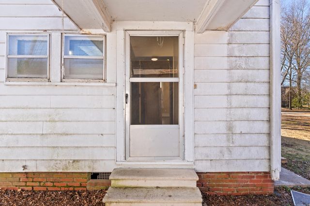 303 Ash Street, Conway, AR 72034