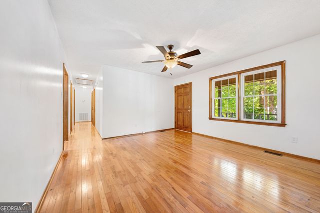 50 Hidden Hills Drive, Hartwell, GA 30643