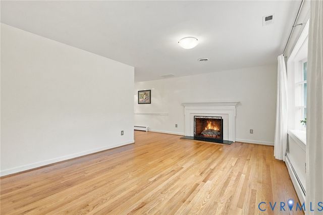 4505 Crown Hill Rd, Mechanicsville, VA 23111