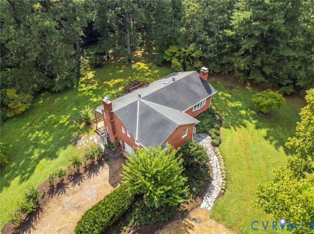 4505 Crown Hill Rd, Mechanicsville, VA 23111