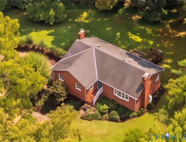 4505 Crown Hill Rd, Mechanicsville, VA 23111
