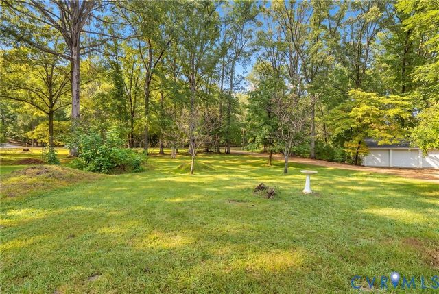 4505 Crown Hill Rd, Mechanicsville, VA 23111