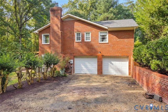 4505 Crown Hill Rd, Mechanicsville, VA 23111