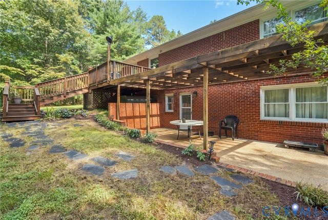 4505 Crown Hill Rd, Mechanicsville, VA 23111