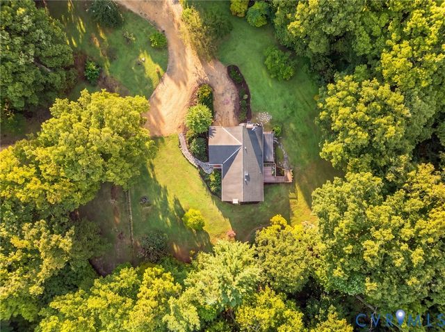 4505 Crown Hill Rd, Mechanicsville, VA 23111