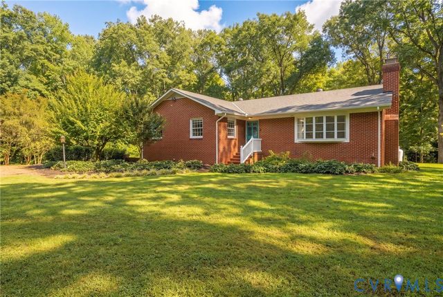 4505 Crown Hill Rd, Mechanicsville, VA 23111