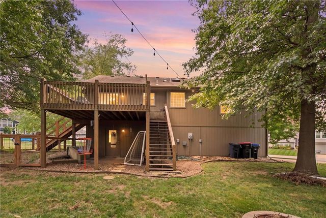 1400 Aspen Drive, Greenwood, MO 64034