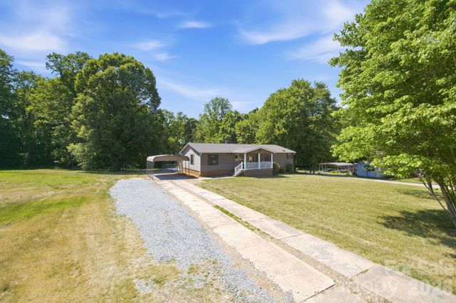 4377 Catawba Burris Road, Denver, NC 28037