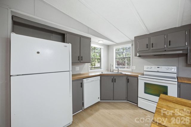 4377 Catawba Burris Road, Denver, NC 28037
