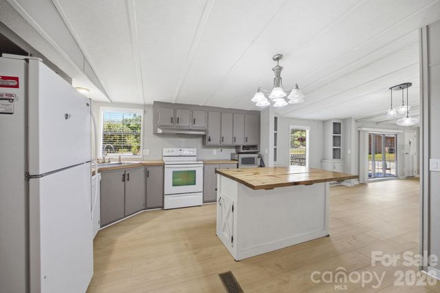 4377 Catawba Burris Road, Denver, NC 28037