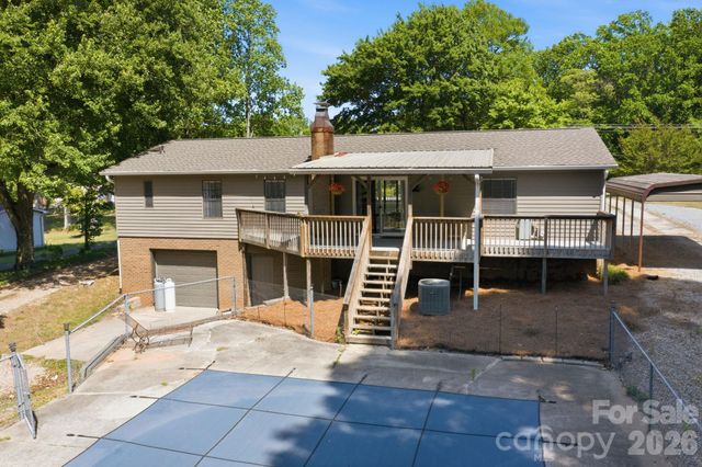 4377 Catawba Burris Road, Denver, NC 28037
