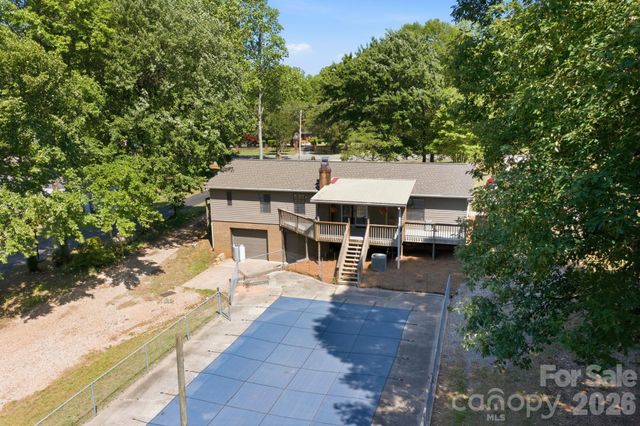 4377 Catawba Burris Road, Denver, NC 28037